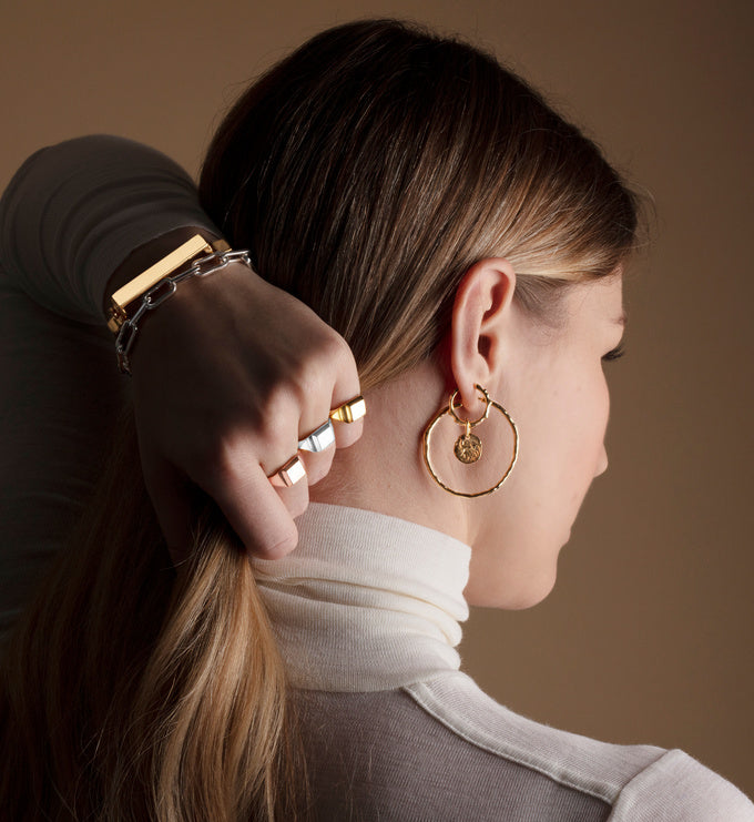Siren Muse Ripple Small Hoop Earrings