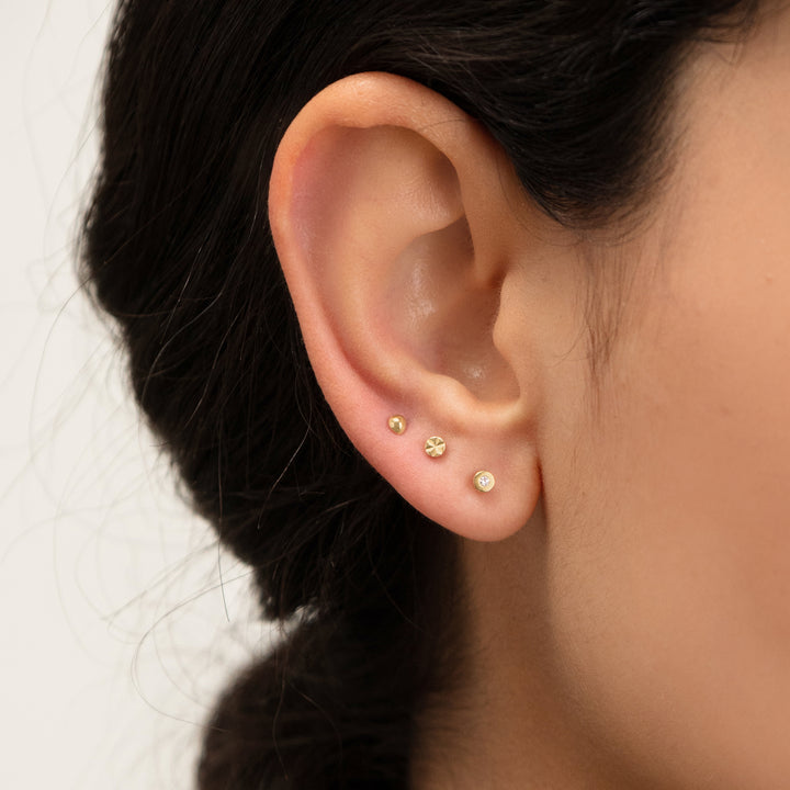 Nura Mini Nugget Flat Back Piercing Stud
