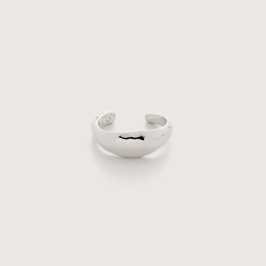 Deia Ear Cuff
