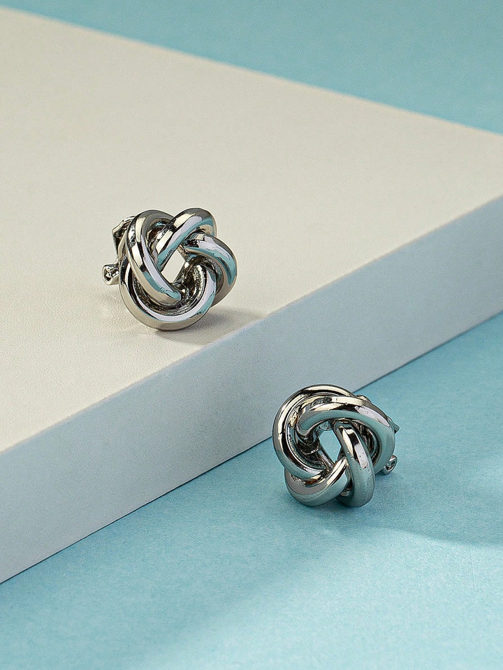 Classic Silver Twisted Geometric Metal Ear Clips (Non-Piercing)