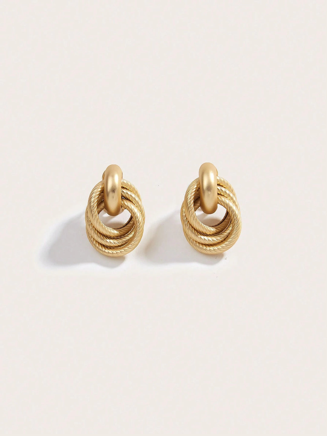 European & American Minimalist Twist Two-Layer Press Pattern Clip-On Earrings - Gold