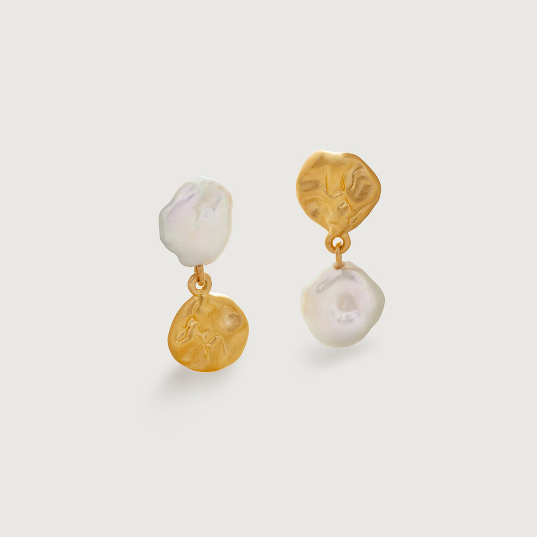 Amy Powney Keshi Pearl Small Drop Earrings
