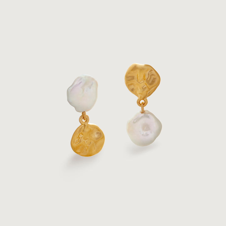 Amy Powney Keshi Pearl Small Drop Earrings