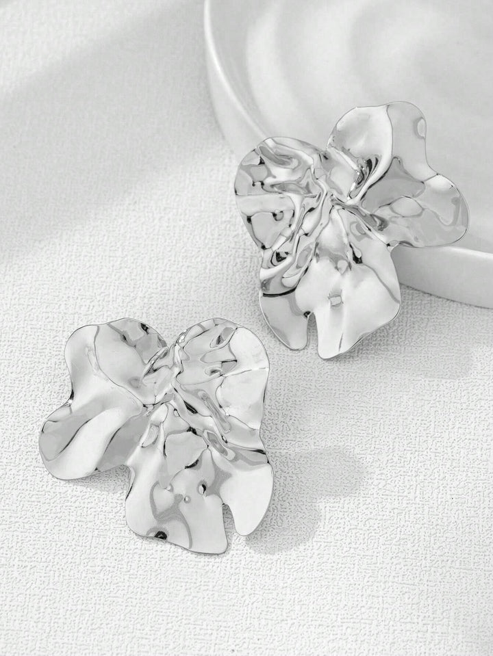 Geometric Chic Iron Stud Earrings for Women - Silver