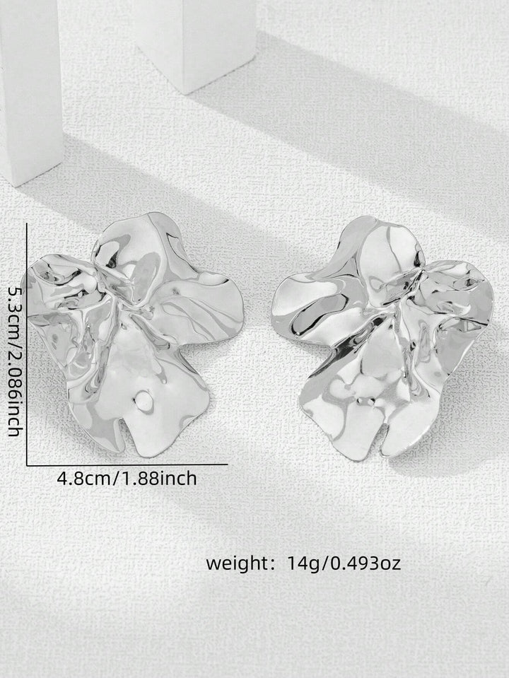 Geometric Chic Iron Stud Earrings for Women - Silver