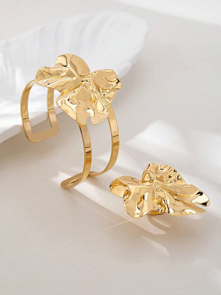 Elegant 4-Petal Bracelet & Ring Set for Women - Minimalist Everyday Jewelry