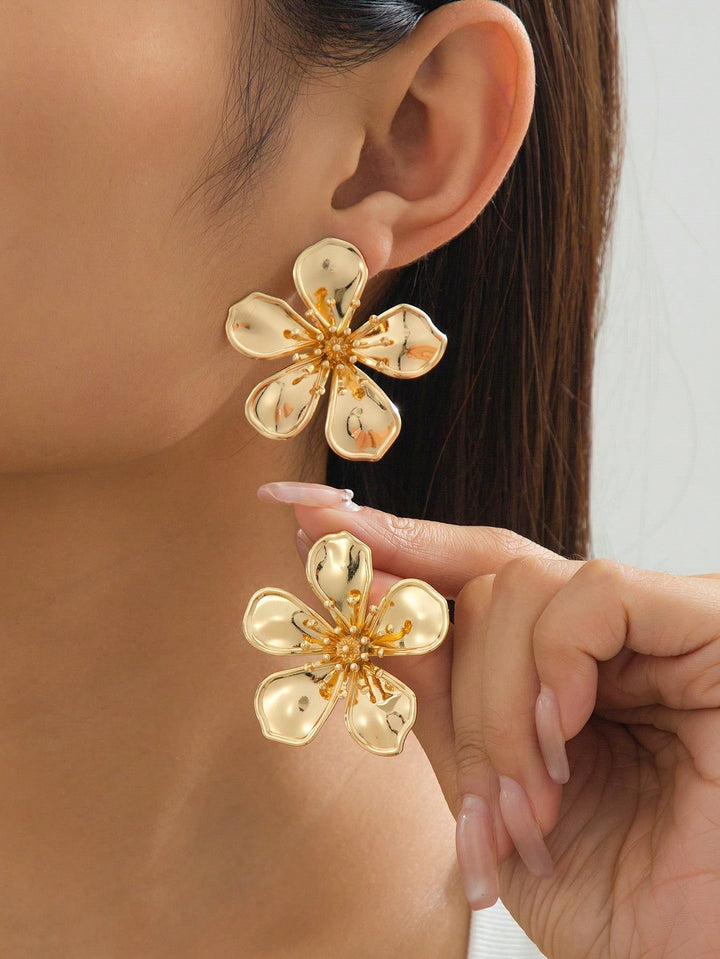 5-Petal Flower Stud Earrings for Women - Vintage Palace Style