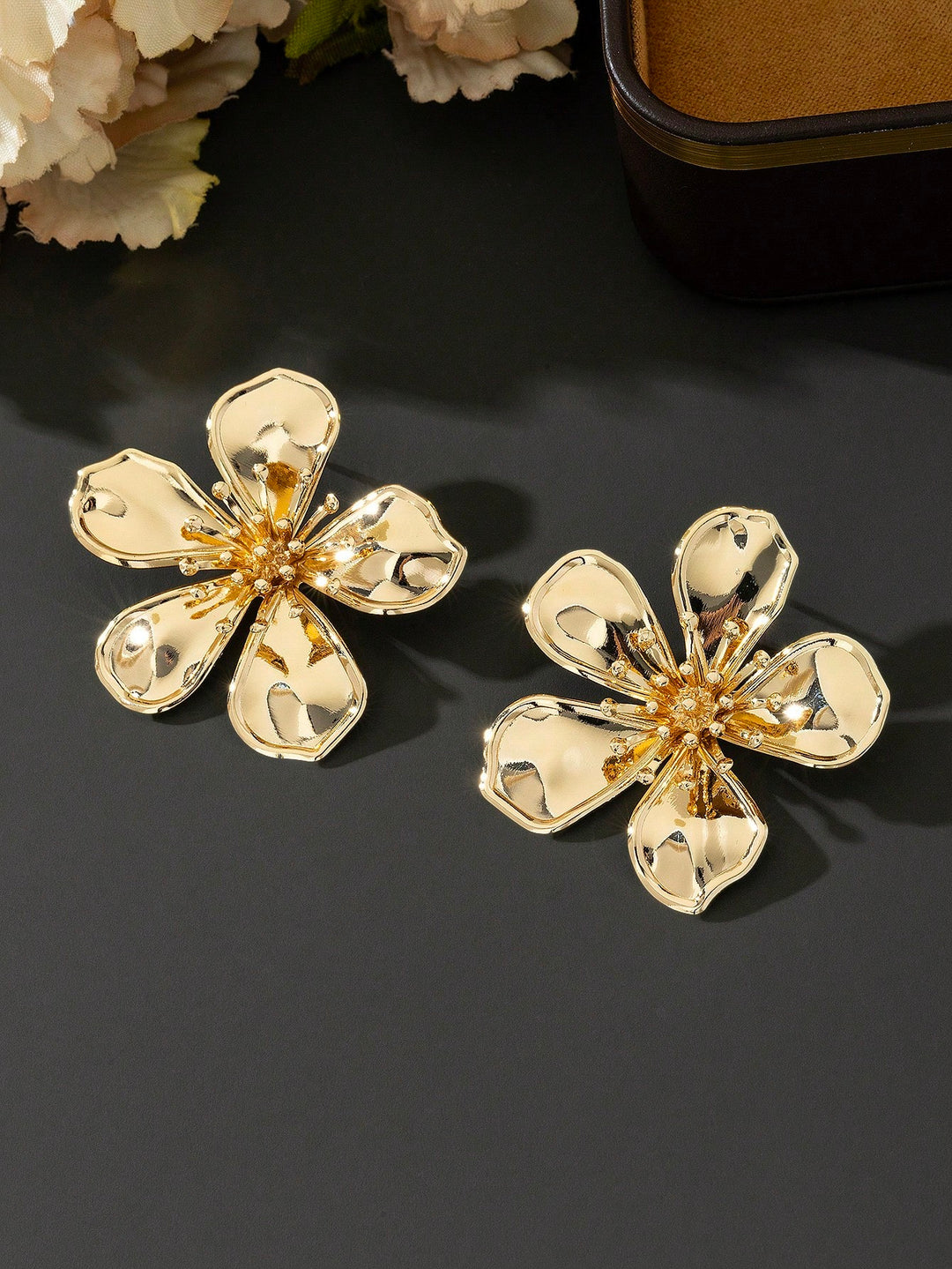 5-Petal Flower Stud Earrings for Women - Vintage Palace Style
