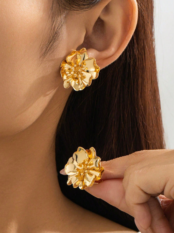 Modern Floral Double-Layer Flower Stud Earrings - Asymmetrical Design