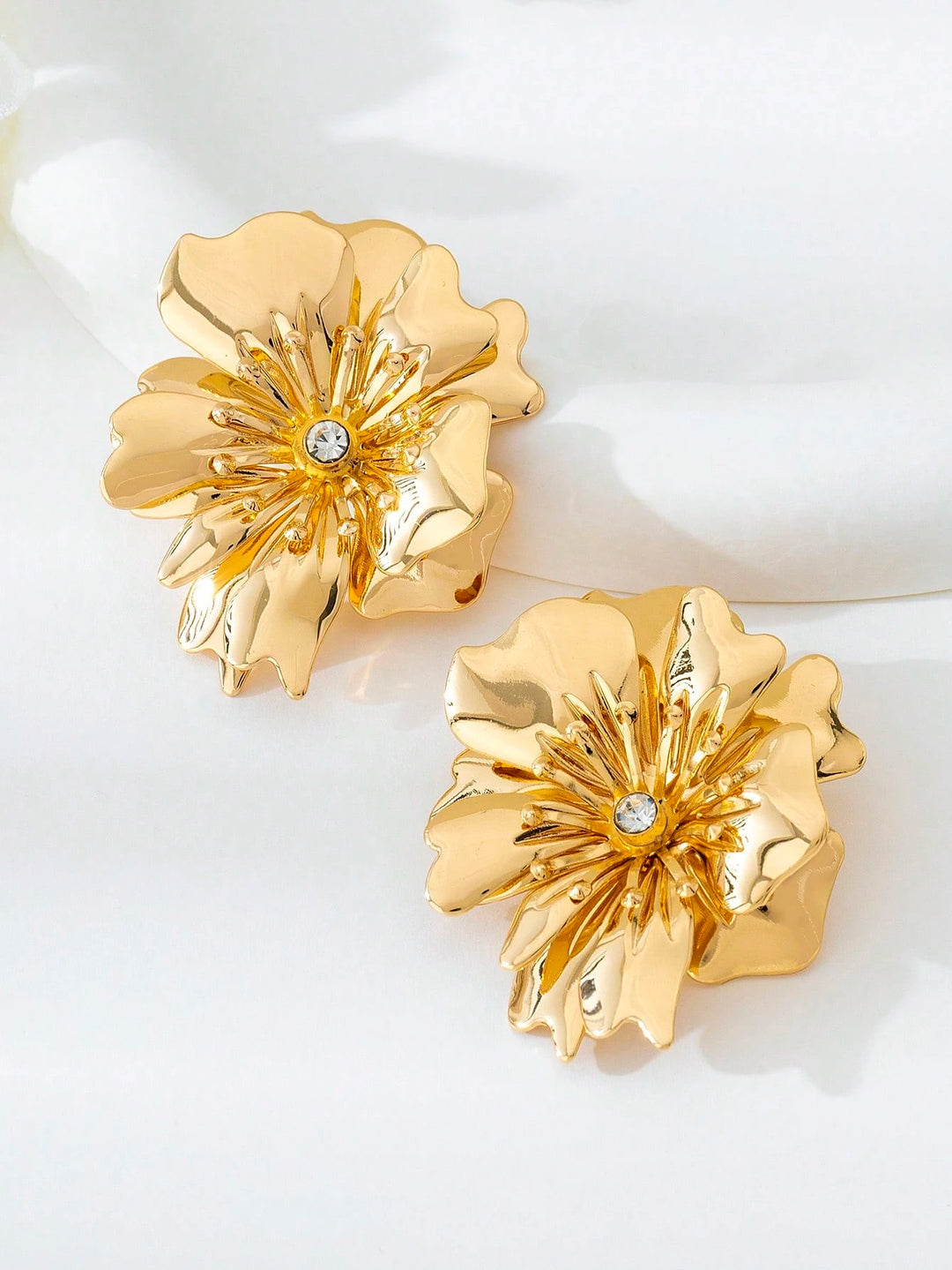 Vintage Asymmetrical Flower Shaped Rhinestone Stud Earrings for Women