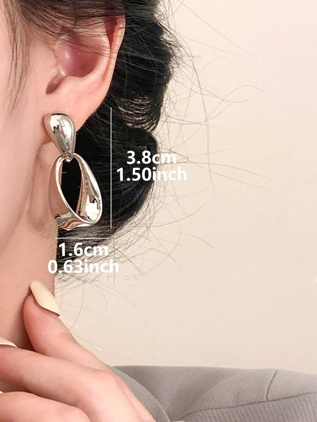 Minimalist French Geometric Earrings – Elegant & Sophisticated Jewelry
