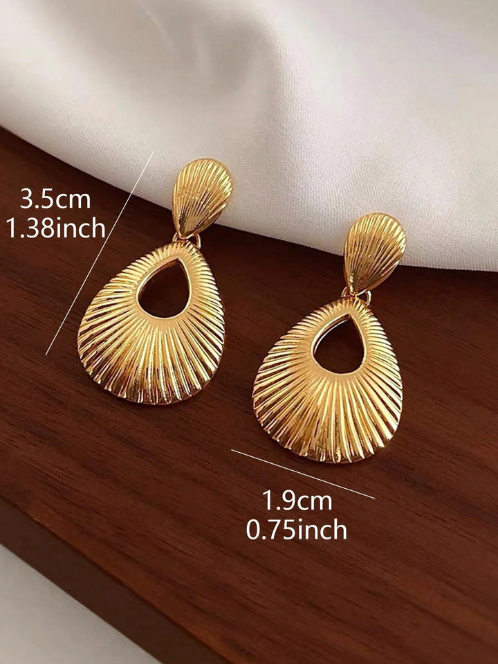 Minimalist French Geometric Earrings – Fashionable Luxury Jewelry for Women