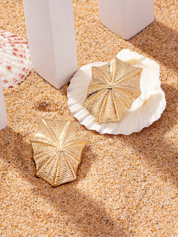 Geometric Starburst Design Stud Earrings for Women
