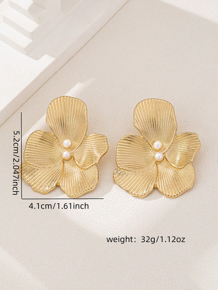 Elegant Gold-Tone Floral Stud Earrings with Pearl Accents – Statement Petal Design