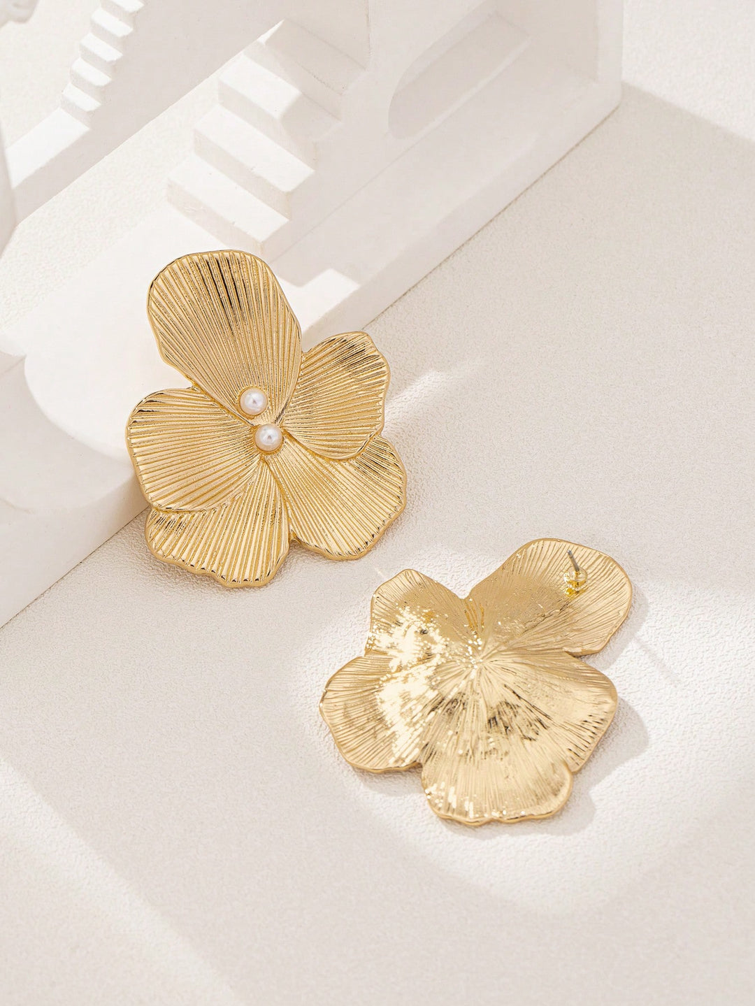 Elegant Gold-Tone Floral Stud Earrings with Pearl Accents – Statement Petal Design