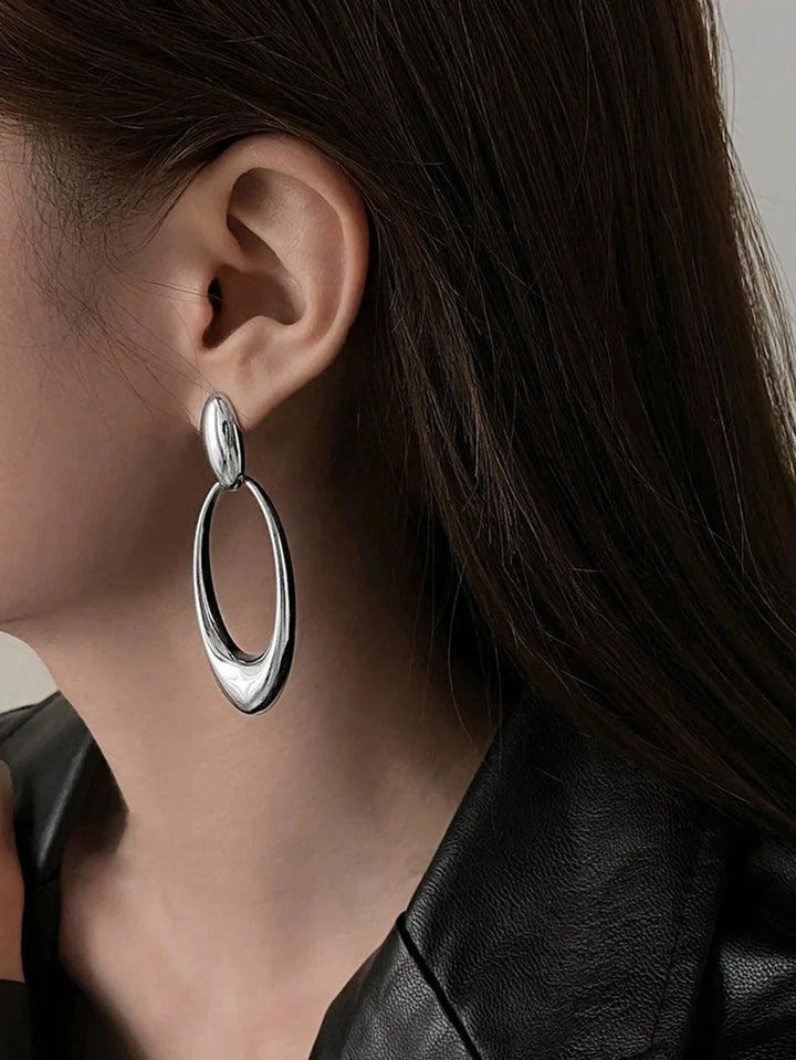 Minimalist French Geometric Earrings – Chic Luxury Jewelry