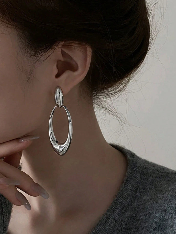 Minimalist French Geometric Earrings – Chic Luxury Jewelry