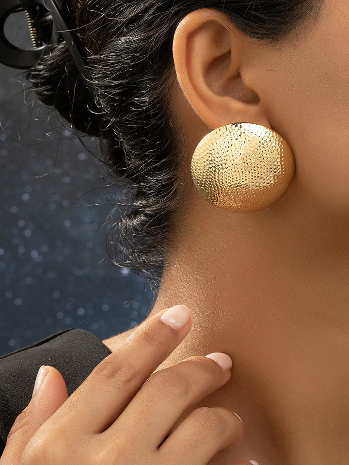 Geometric Chic Round Metal Stud Earrings, Hammered Texture Gold-Tone Jewelry
