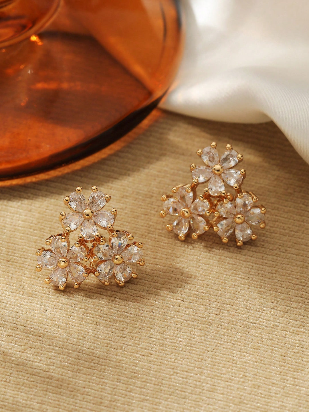 Geometric Zirconia Flower Stud Earrings – Chic Sparkling Floral Jewelry