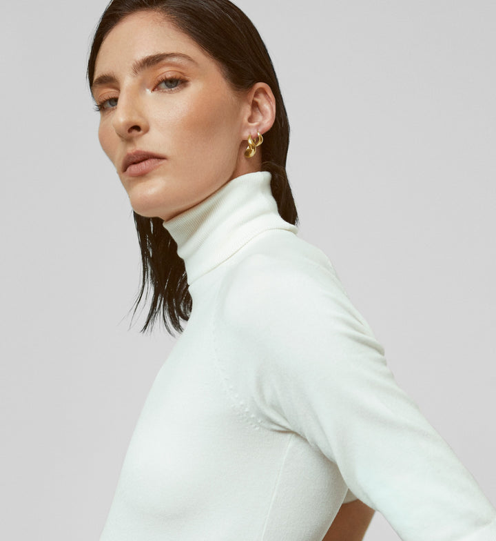 Swirl Medium Hoop Earrings