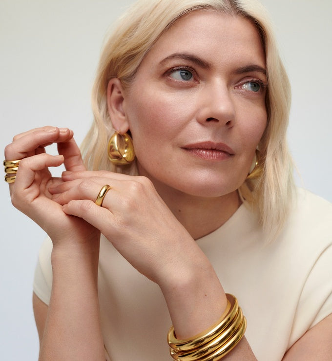 Kate Young Large Tapered Hoop Earrings