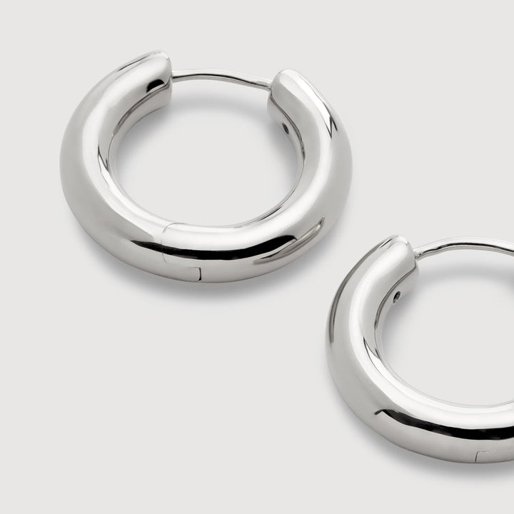 Click Small Hoop Earrings