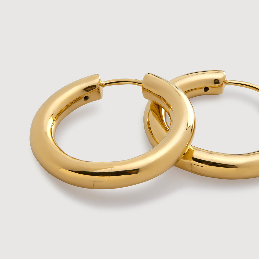 Click Small Hoop Earrings