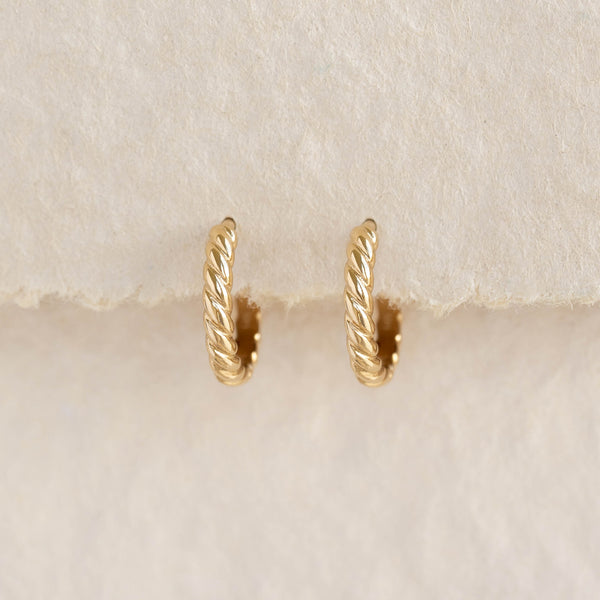 Twist Huggie Earrings 14k Gold - Clemence
