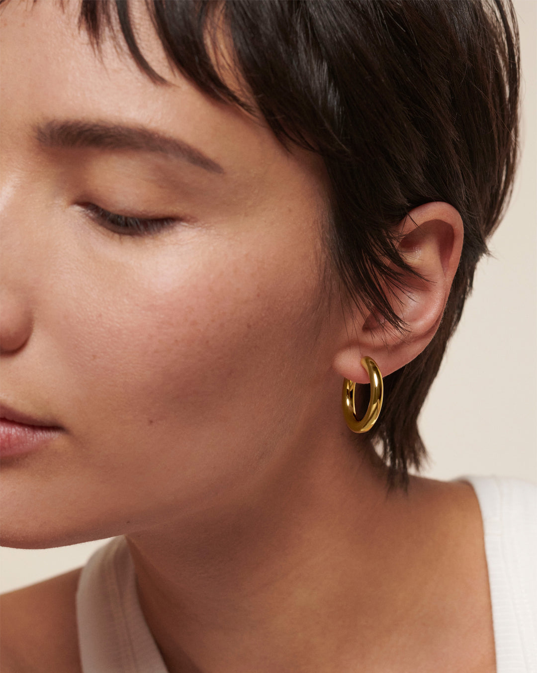 Click Medium Hoop Earrings