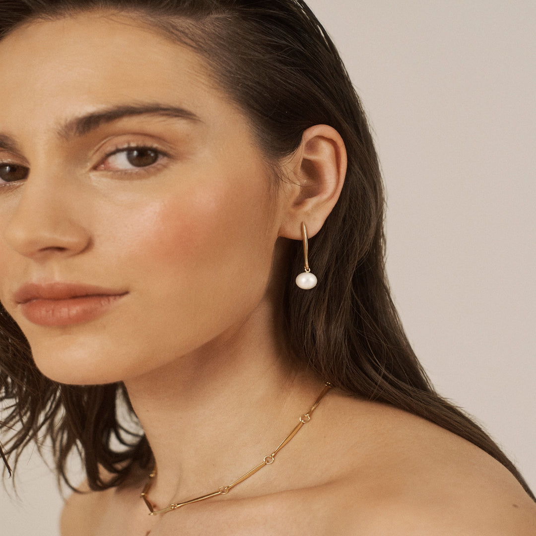 Nura Round Pearl Drop Earrings