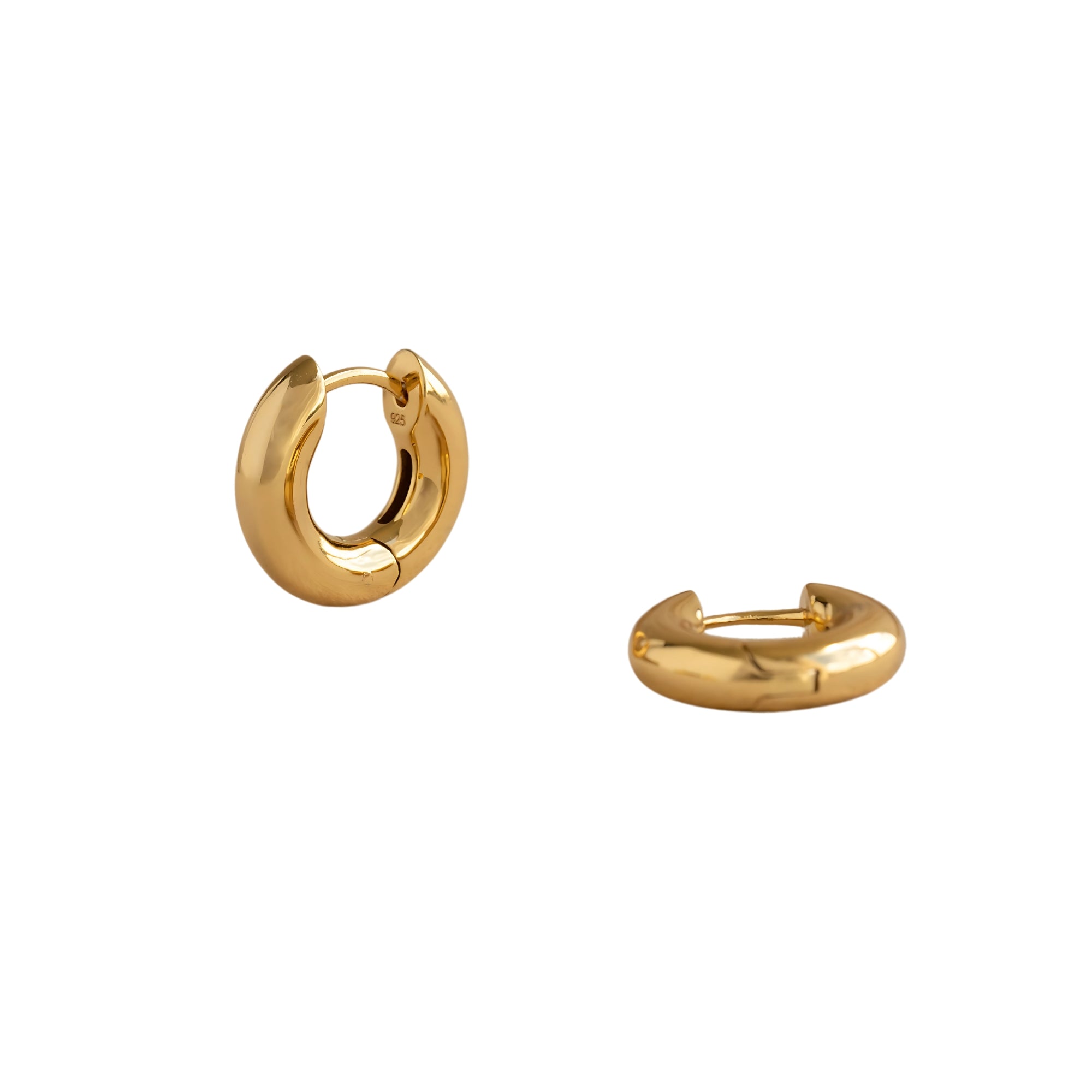Chunky Huggie Hoop Earrings - Tove
