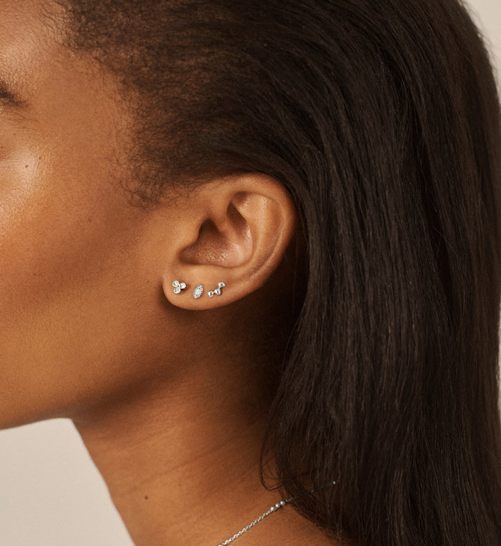 Mini Nugget Cluster Flat Back Piercing Stud