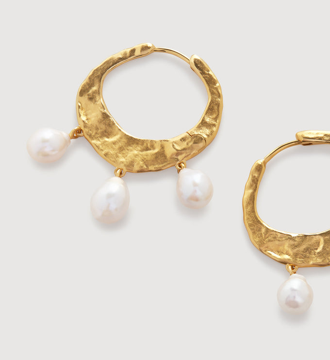 Capri Baroque Pearl Medium Hoop Earrings