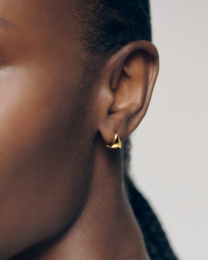 Tapered Small Hoop Earrings