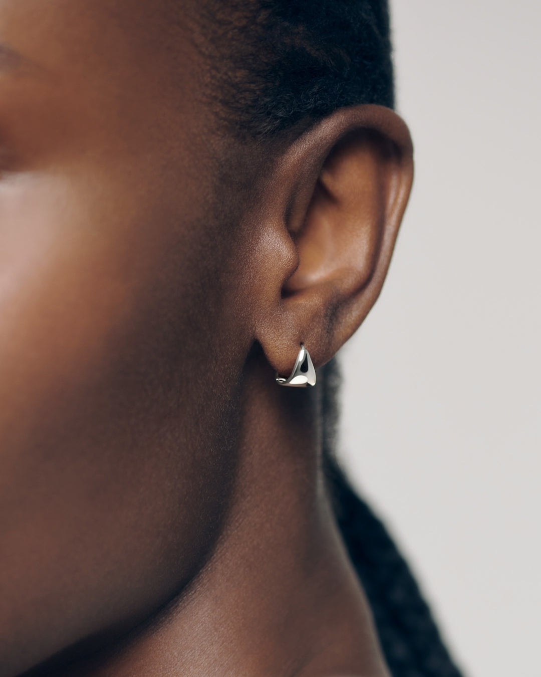 Tapered Small Hoop Earrings