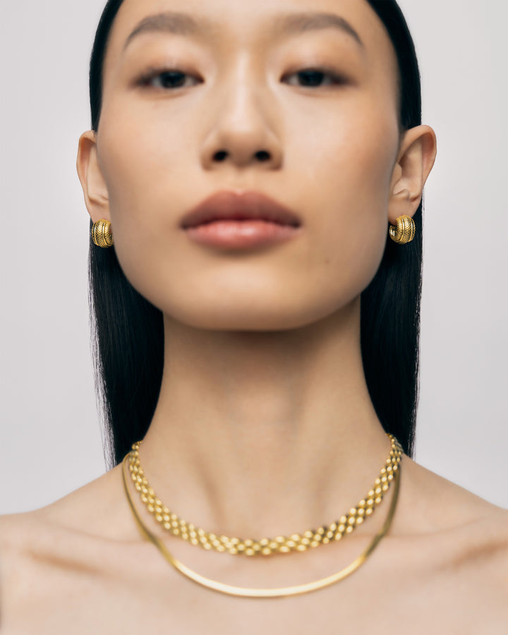 Heirloom Bold Small Hoop Earrings