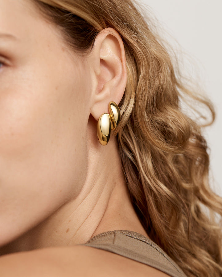 Nura Reef Medium Hoop Earrings