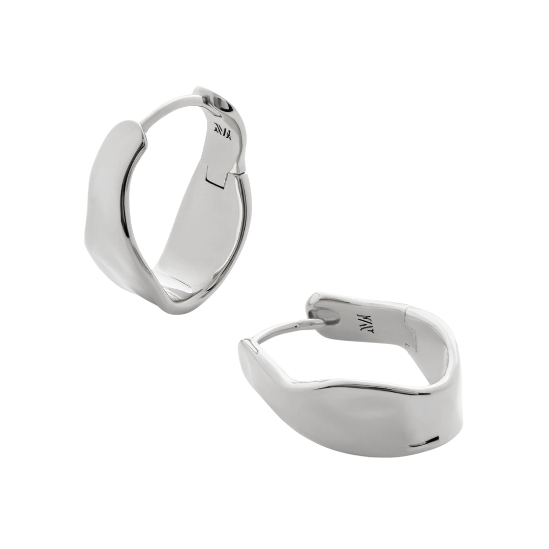 Wave Medium Hoop Earrings