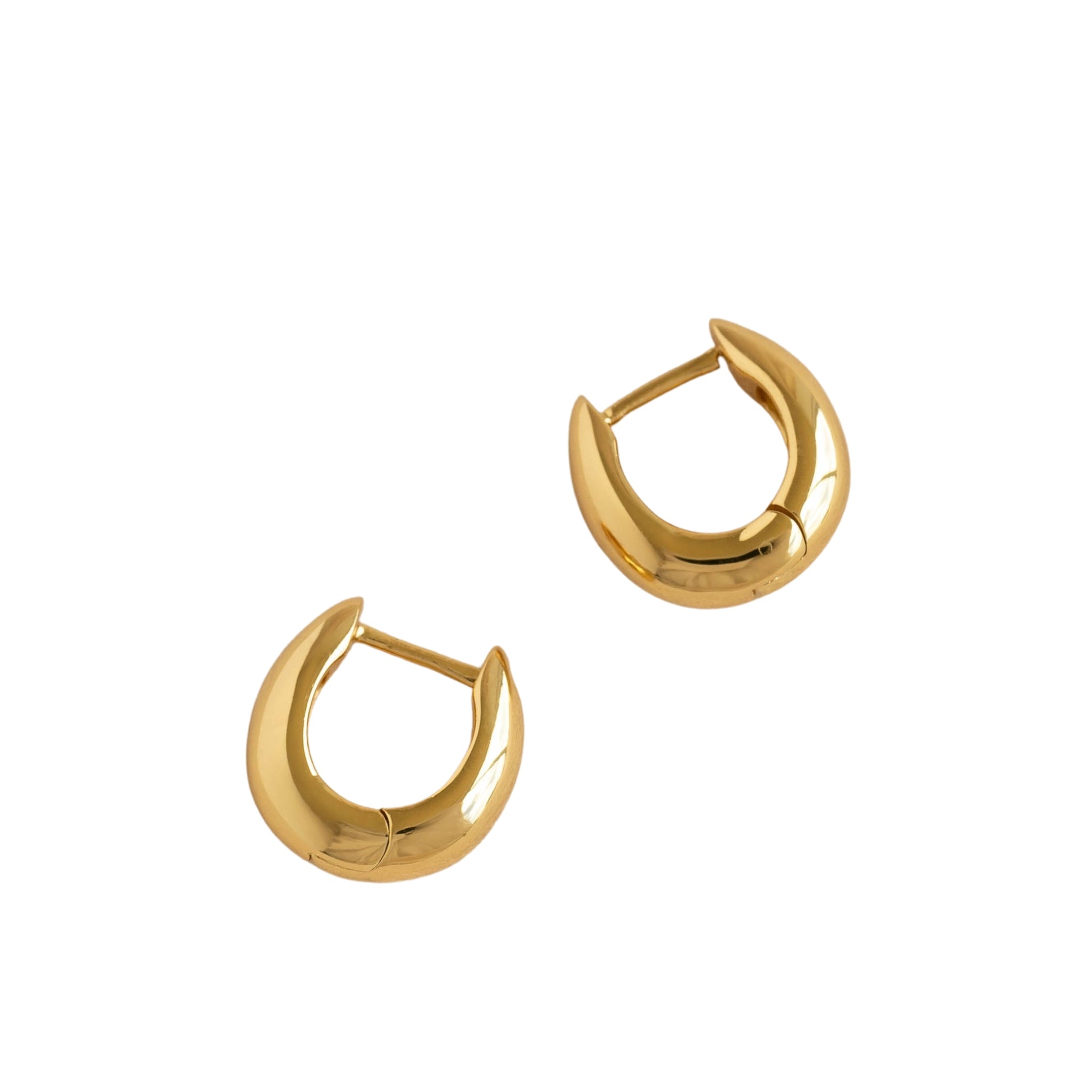 Dome Huggie Earrings - Caja