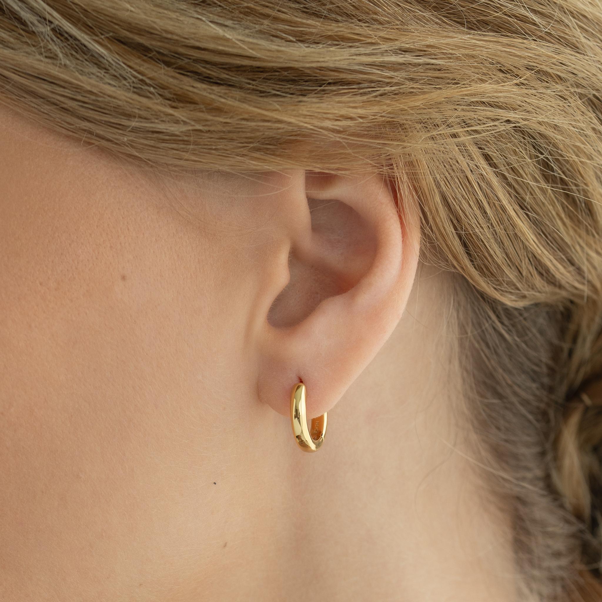 Chunky Huggie Hoop Earrings - Dione