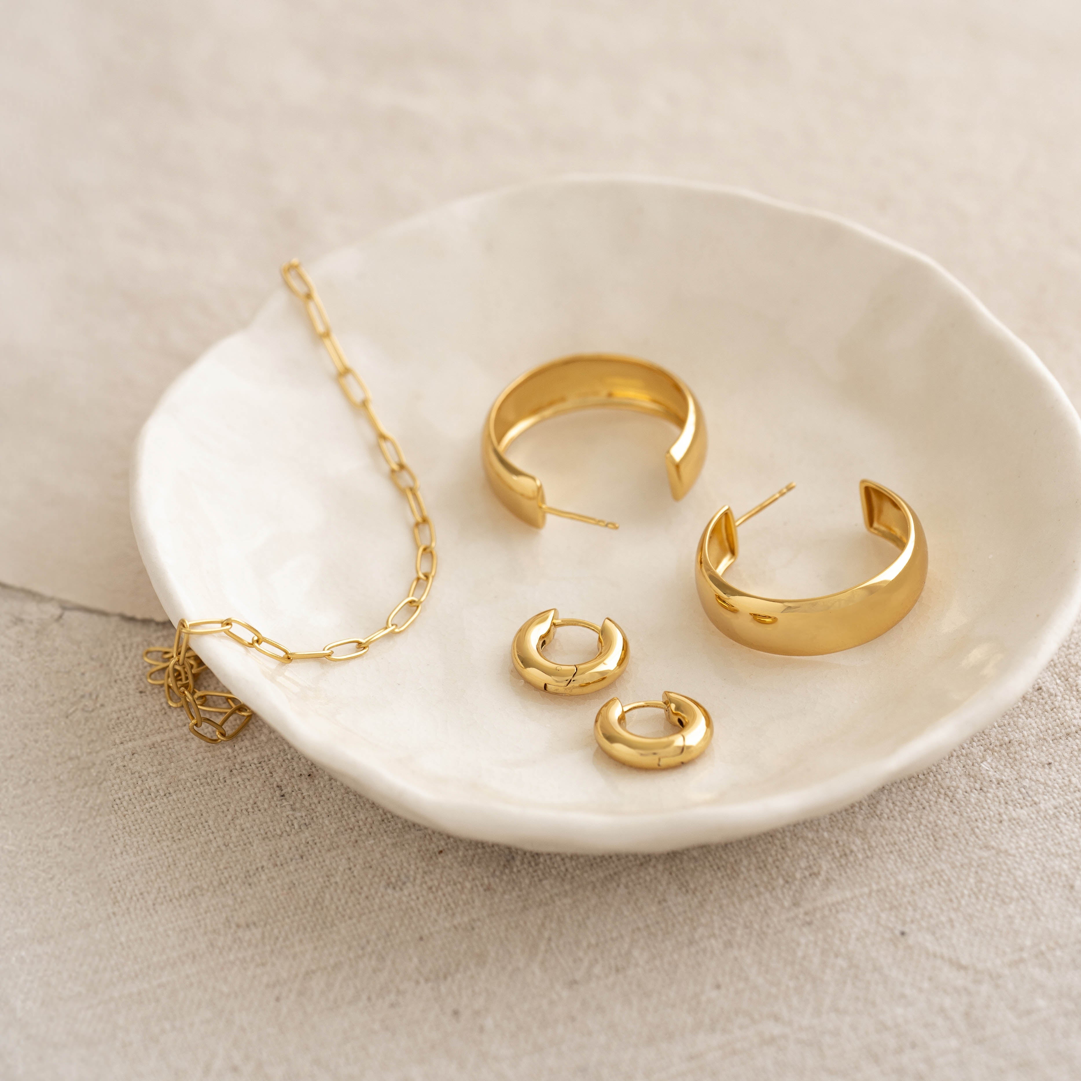 Chunky Huggie Hoop Earrings - Tove