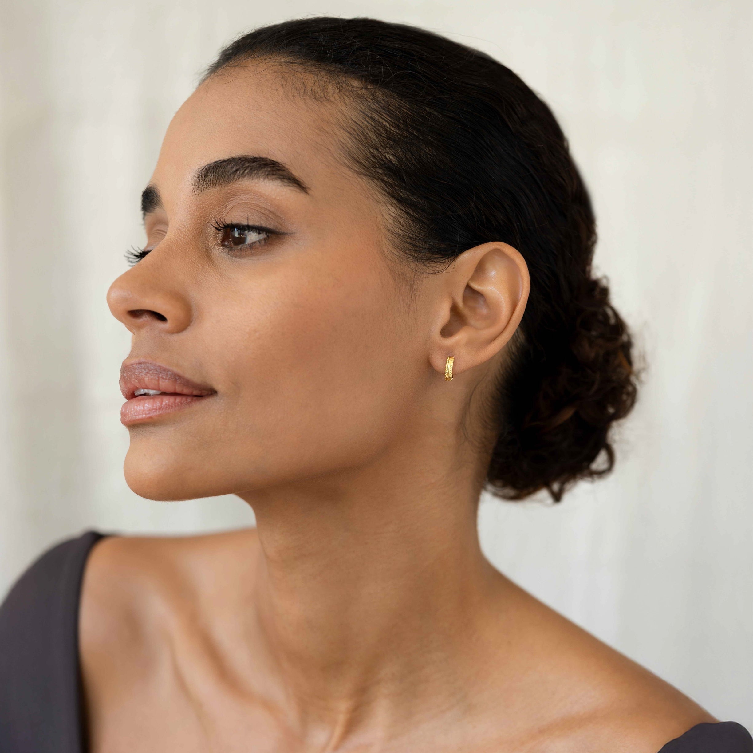 Vintage Chunky Gold Hoop Earrings - Trianna