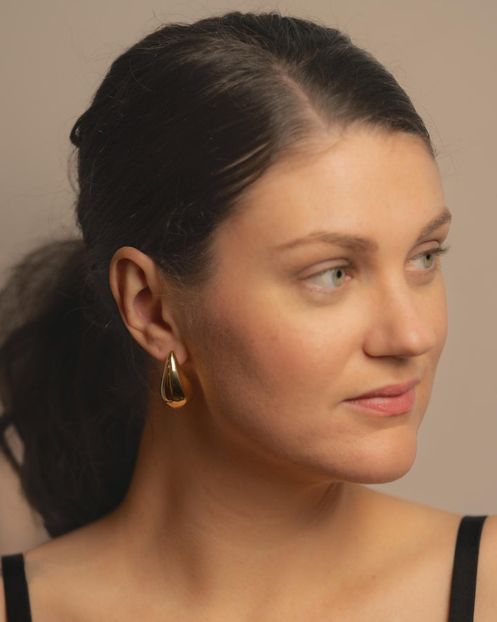 Bottega Dupes Chunky Teardrop Earrings in 14k Gold Plated yellow