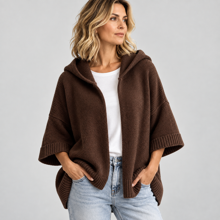 Dame strikponcho med hætte oversized pasform og åben front
