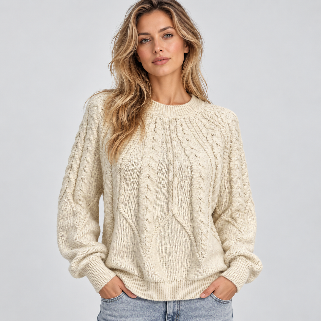 Dame kabelstrikket sweater med rund hals og lange ærmer