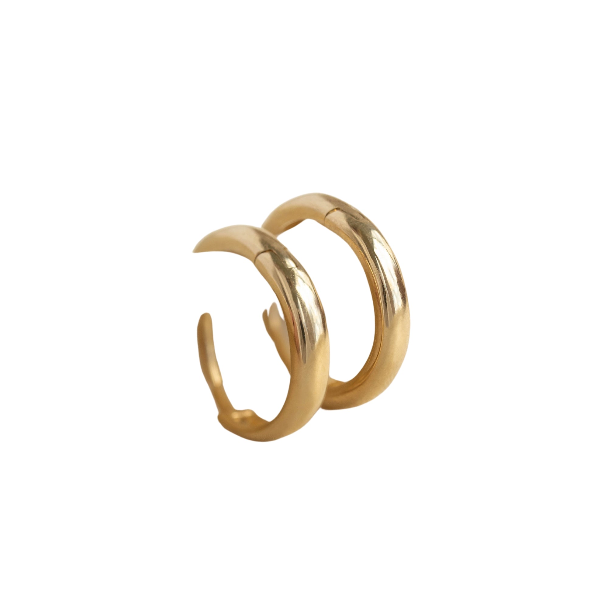 Bold Huggie Earrings 14k Gold - Svea