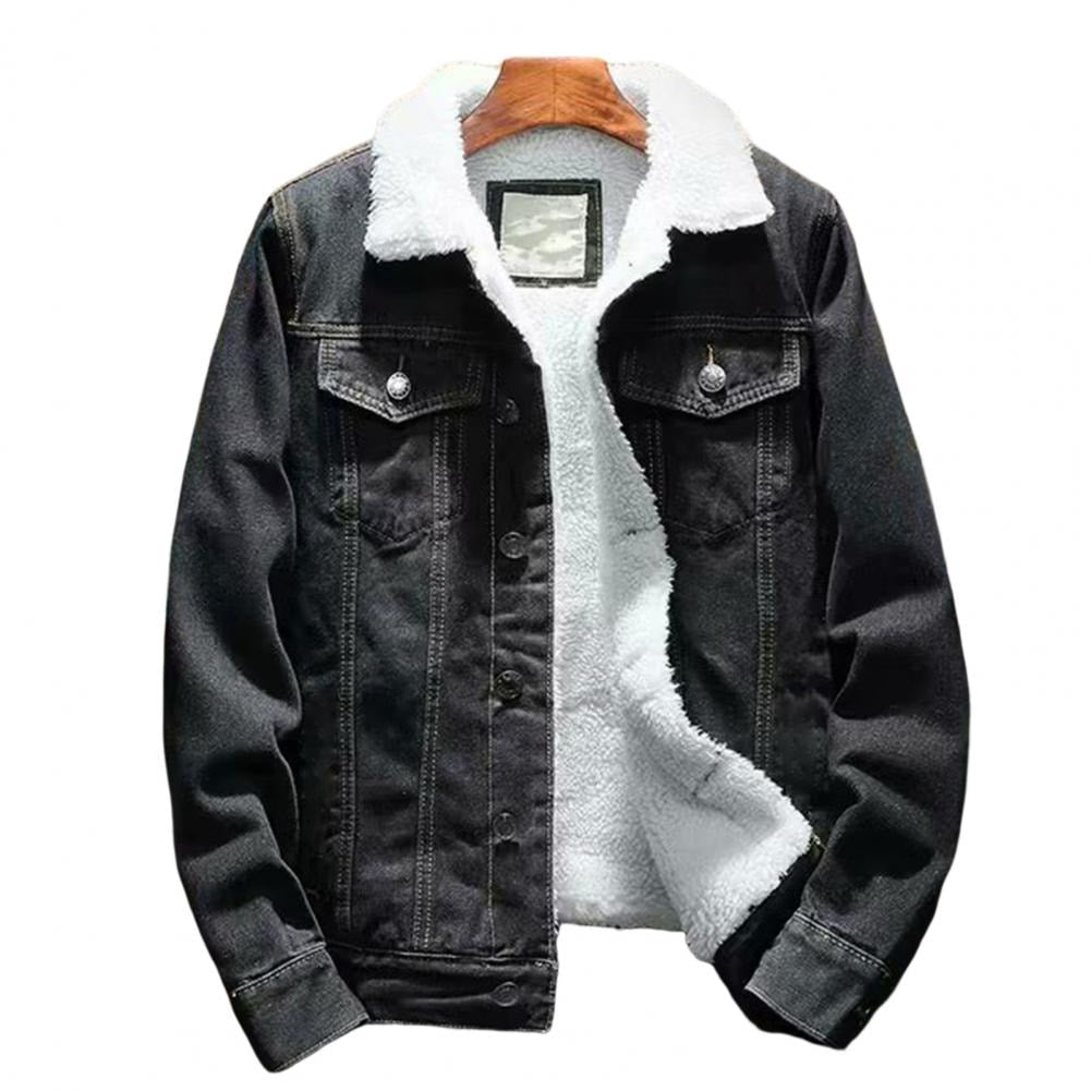 Sort denimjakke til herre med hvidt sherpafor og knaplukning