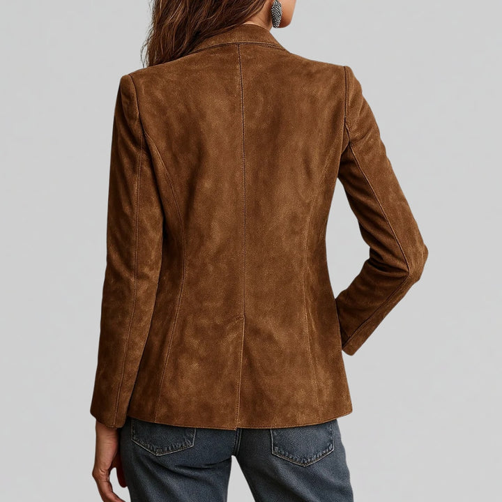 Brun blazer dame i ruskindslook set bagfra