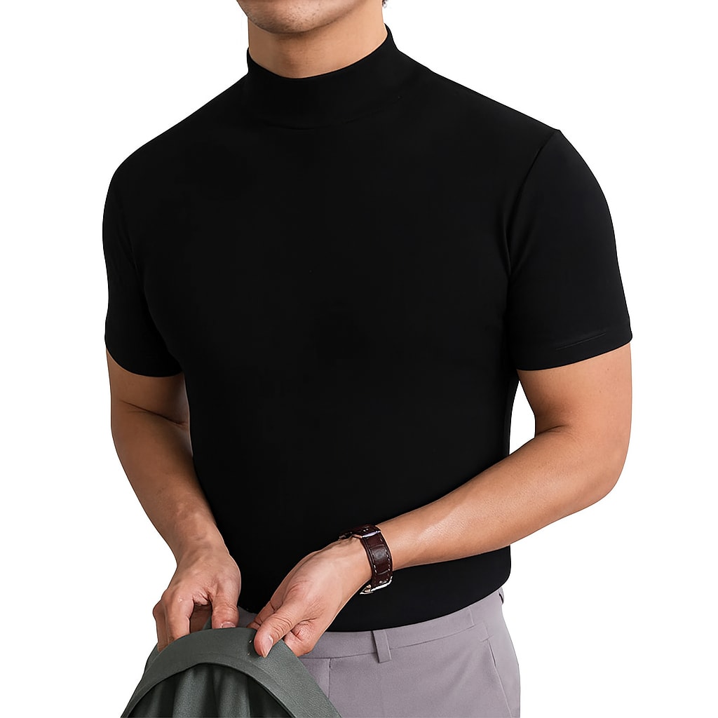 Sort herre t shirt med høj hals og korte ærmer