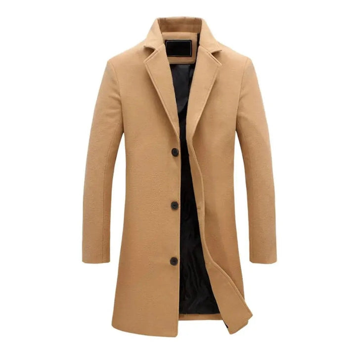 Beige frakke herre med reverskrave og knapper, set forfra